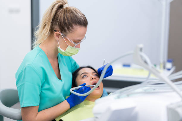 Best Emergency Tooth Extraction  in Hawarden, IA